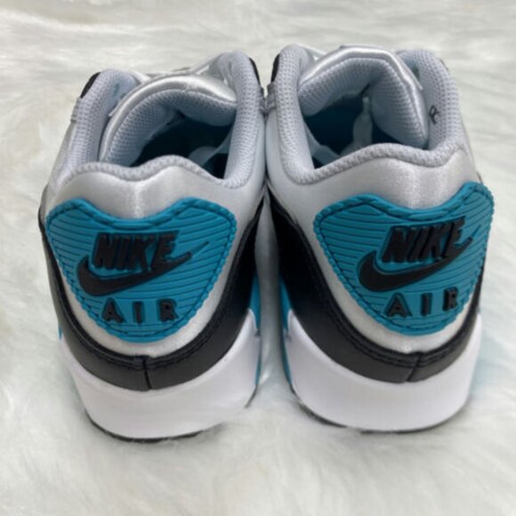 Nike Air Max 90 Low Womens Sportswear Shoes White FB8570-101 VNDS Sz 6